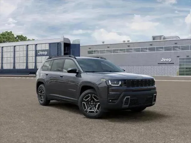 New 2026 Sting-Gray Clear-Coat Exterior Paint Jeep Laredo image 15