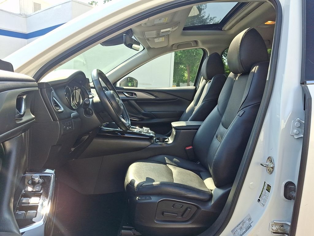 Used 2023 White Mazda Touring Plus image 15