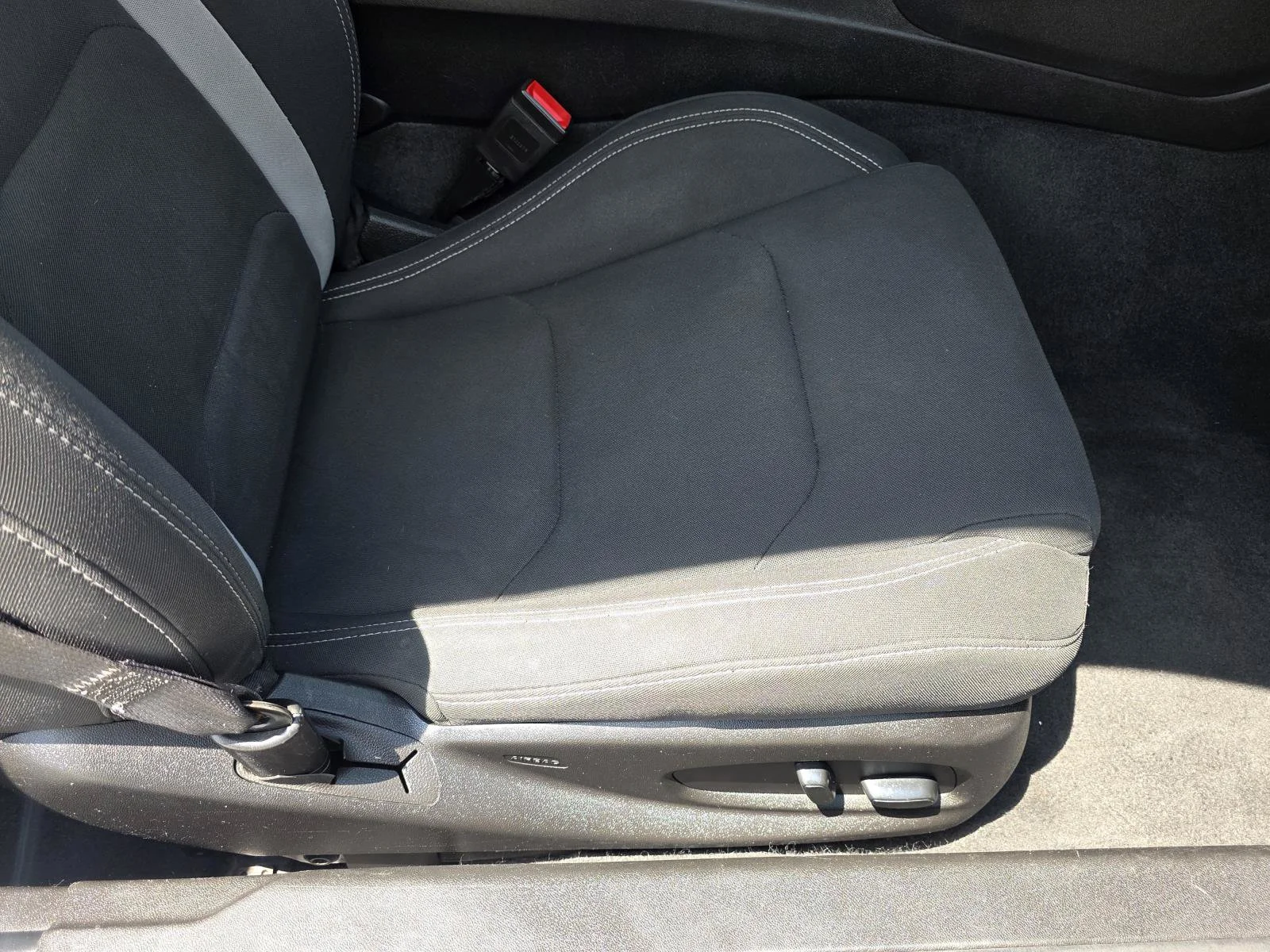 Used 2019 Mosaic Black Metallic Chevrolet 1LT image 14