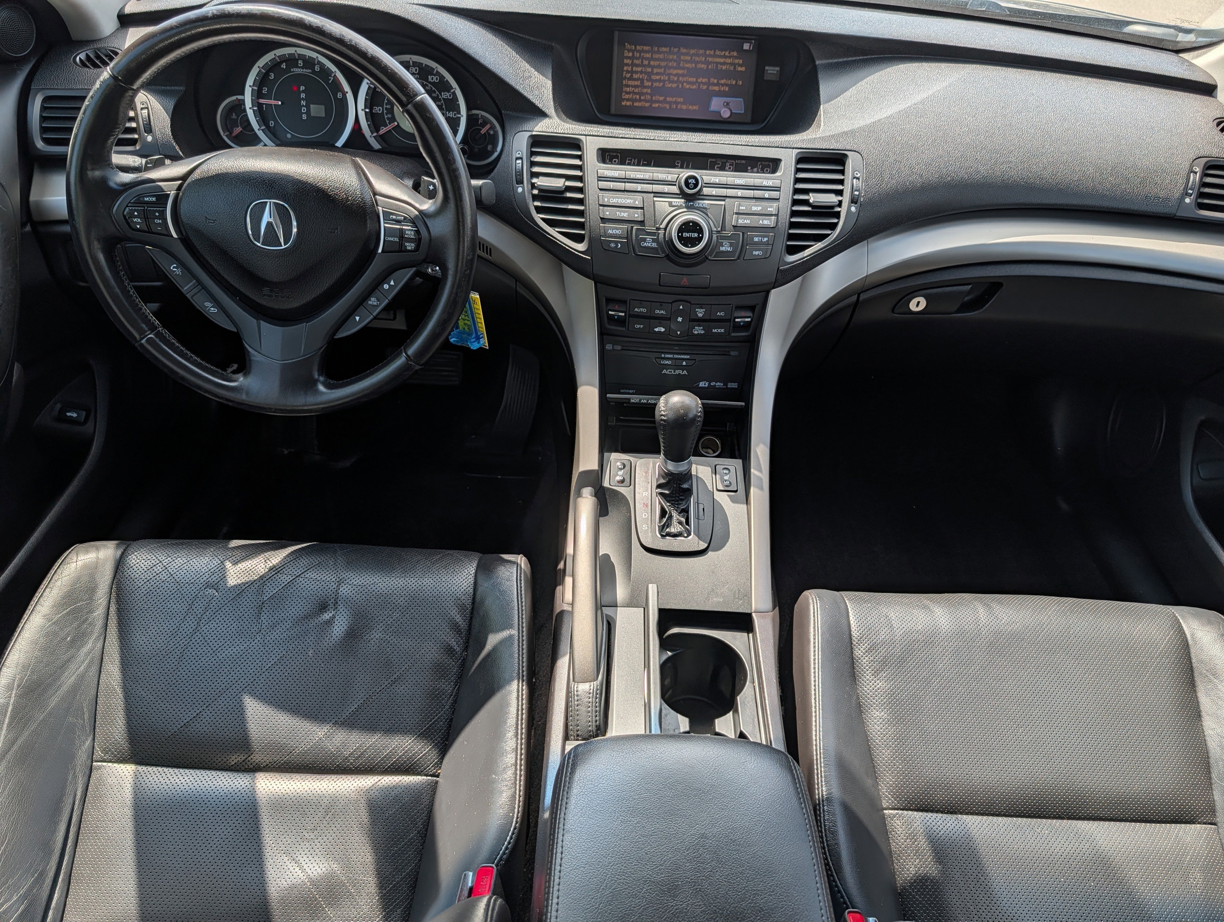 Used 2010 Crystal Black Pearl Acura  image 10