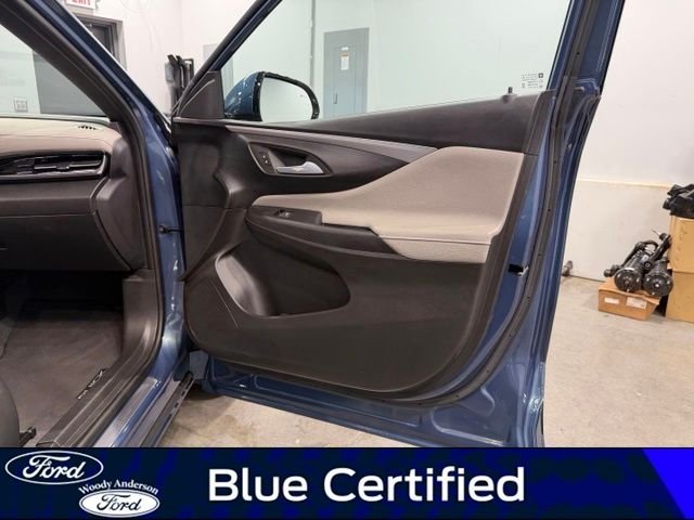 Certified Used 2025 Ocean Blue Metallic Buick Avenir image 28