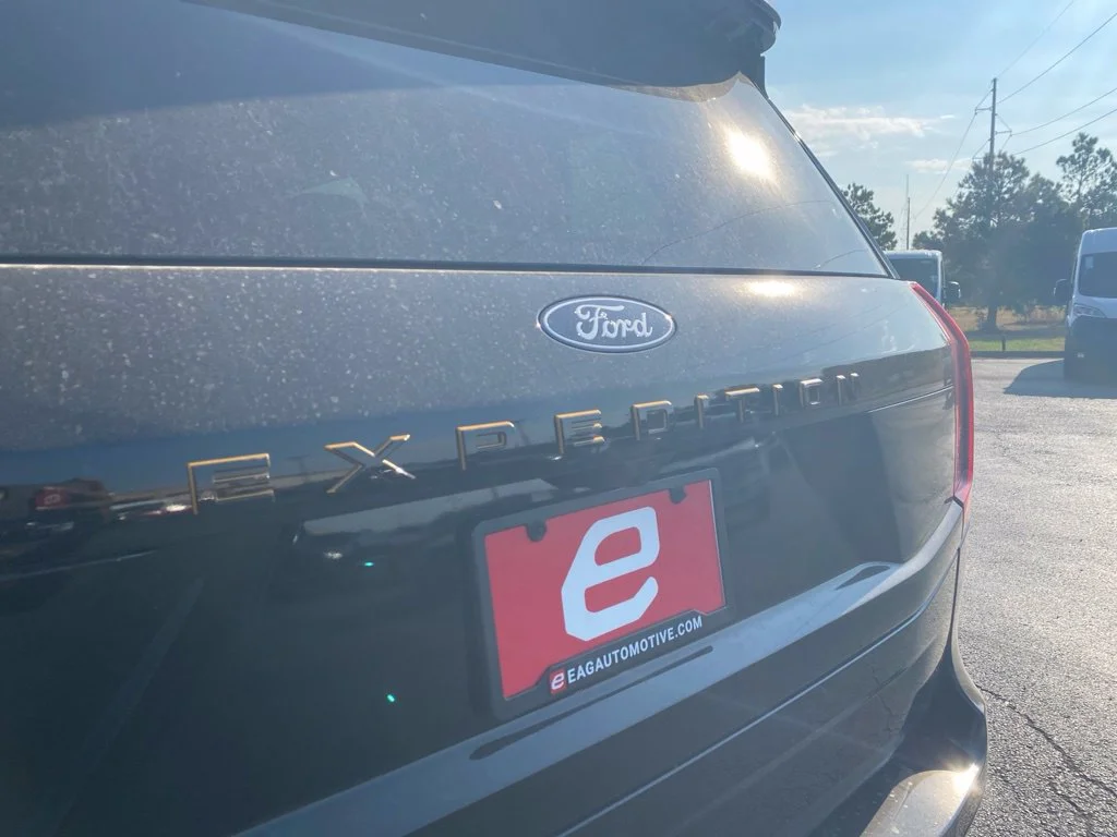 New 2027 Agate Black Metallic Ford Tremor® image 39