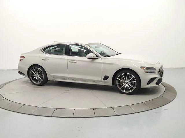 Used 2024 Gray Genesis 2.5T image 9