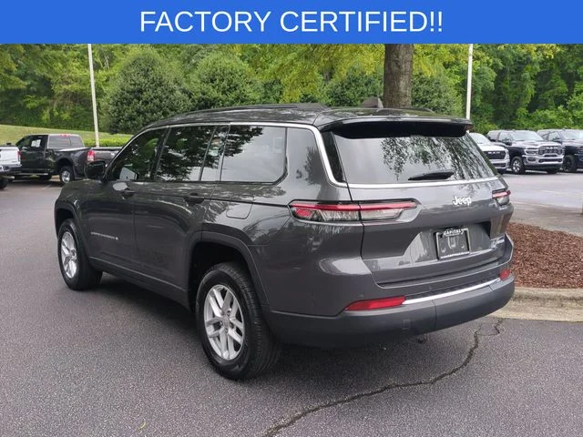 Used 2024 Gray Jeep Laredo image 3