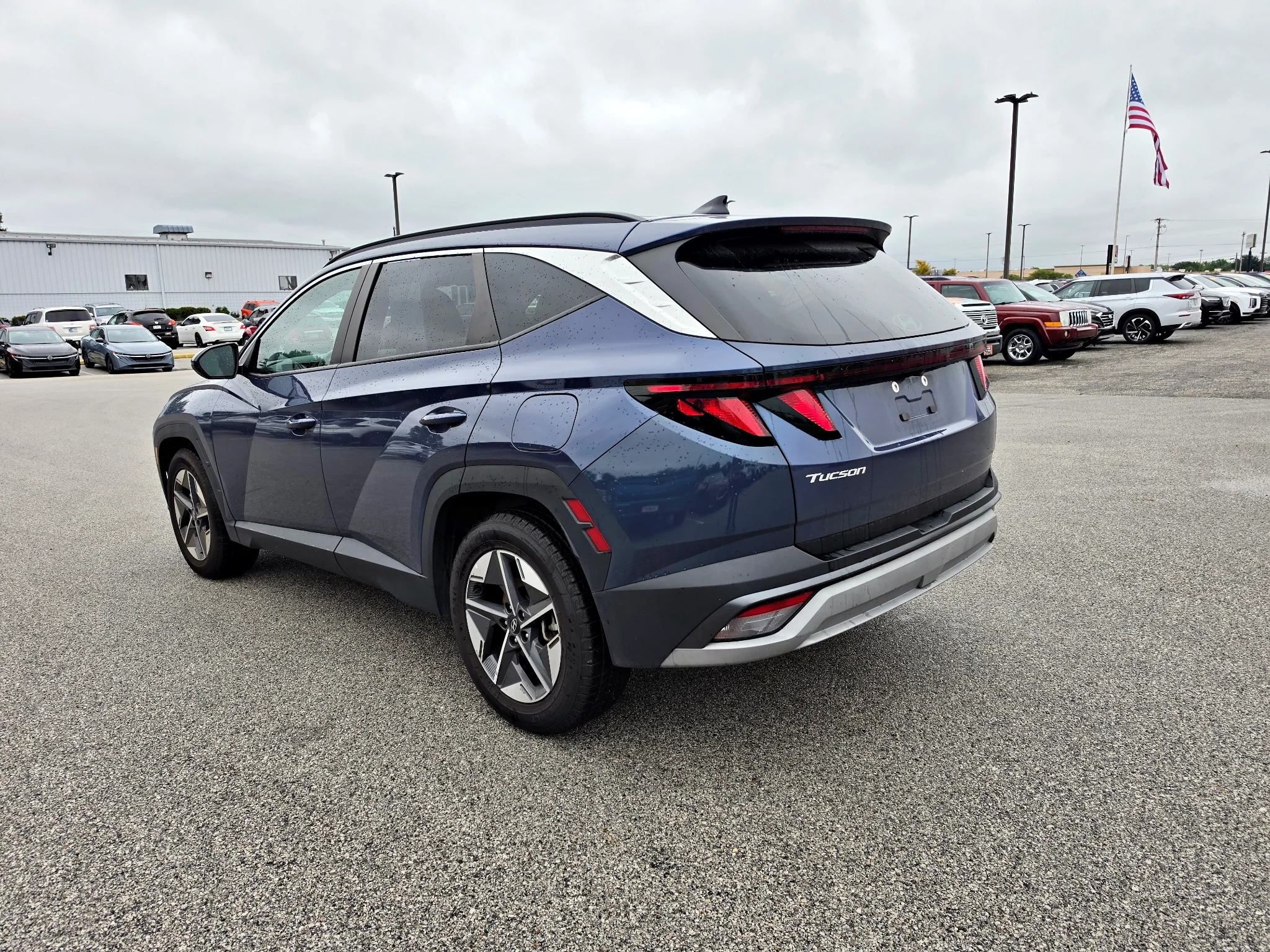 Used 2025 Atlantis Blue Hyundai SEL image 8