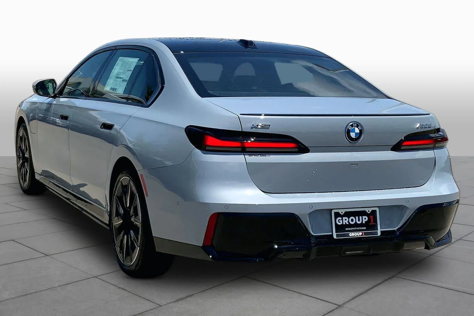 New 2026 Brooklyn Grey Metallic BMW 750e xDrive image 11