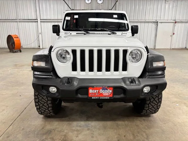 Used 2021 White Jeep Unlimited Sport S image 2