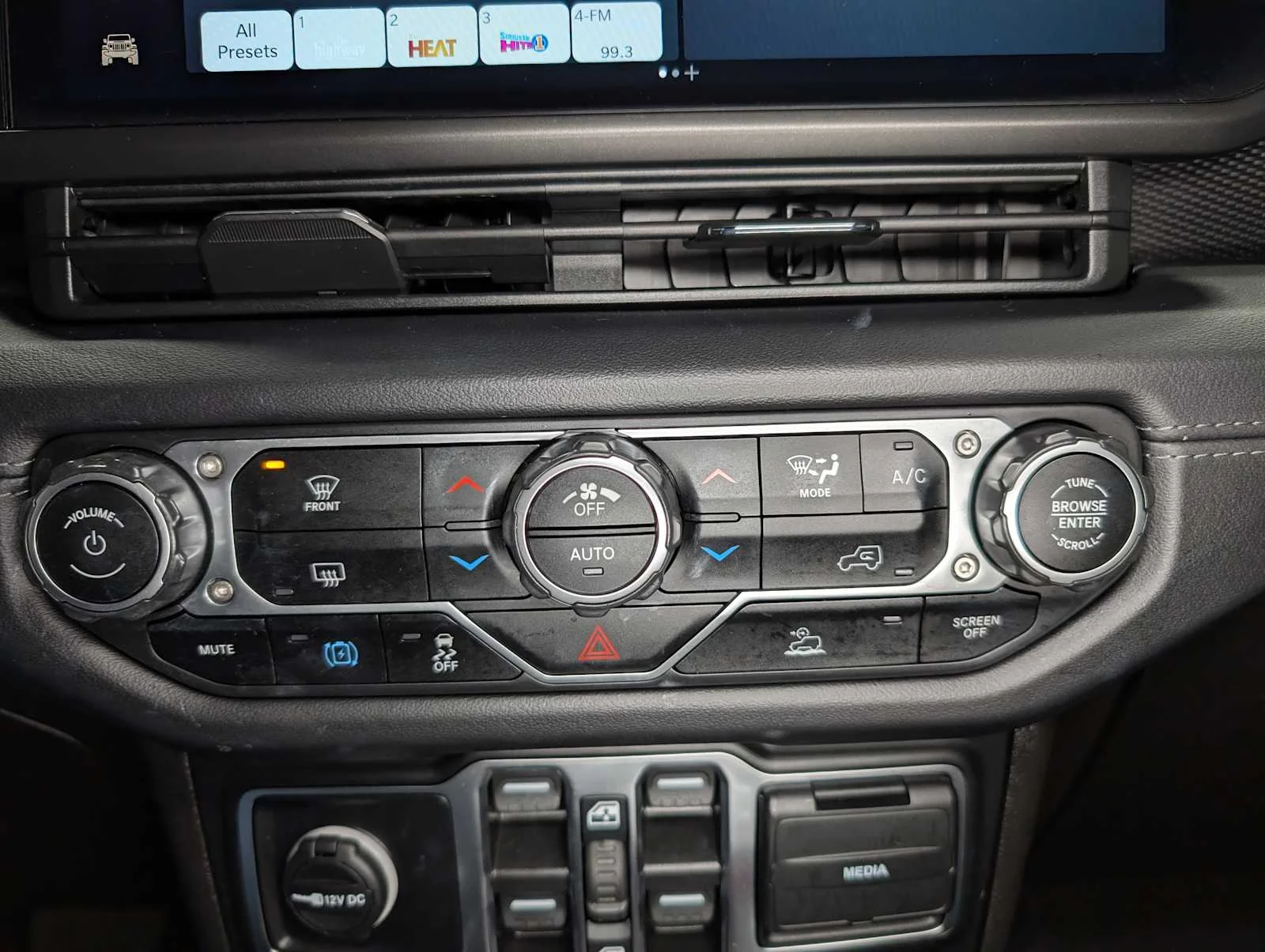 2024 Jeep Wrangler 4xe Rubicon 4XE - Photo 35