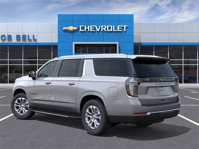 2026 Chevrolet Suburban LT photo 2
