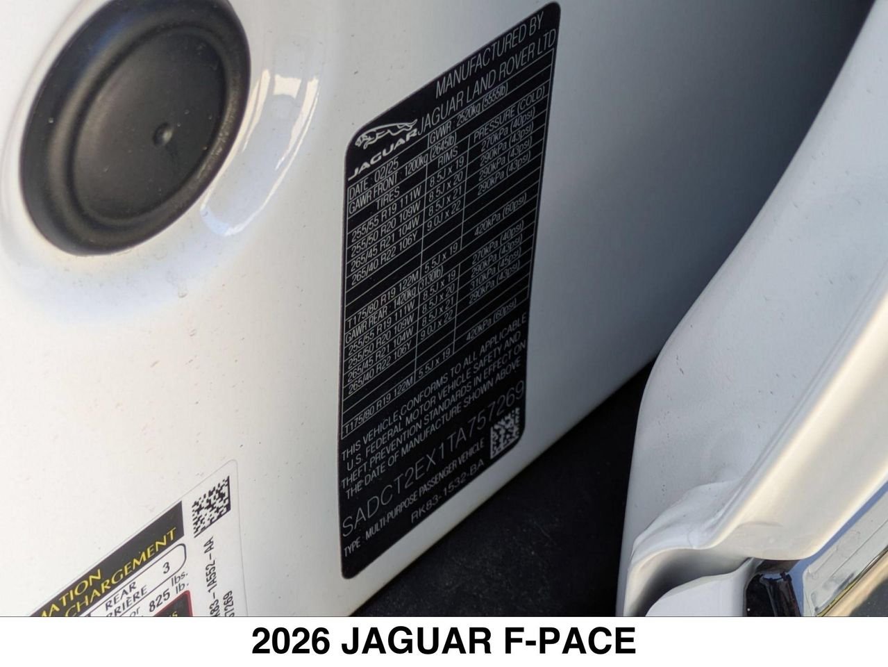 2026 Jaguar F-Pace R-Dynamic S - Photo 14