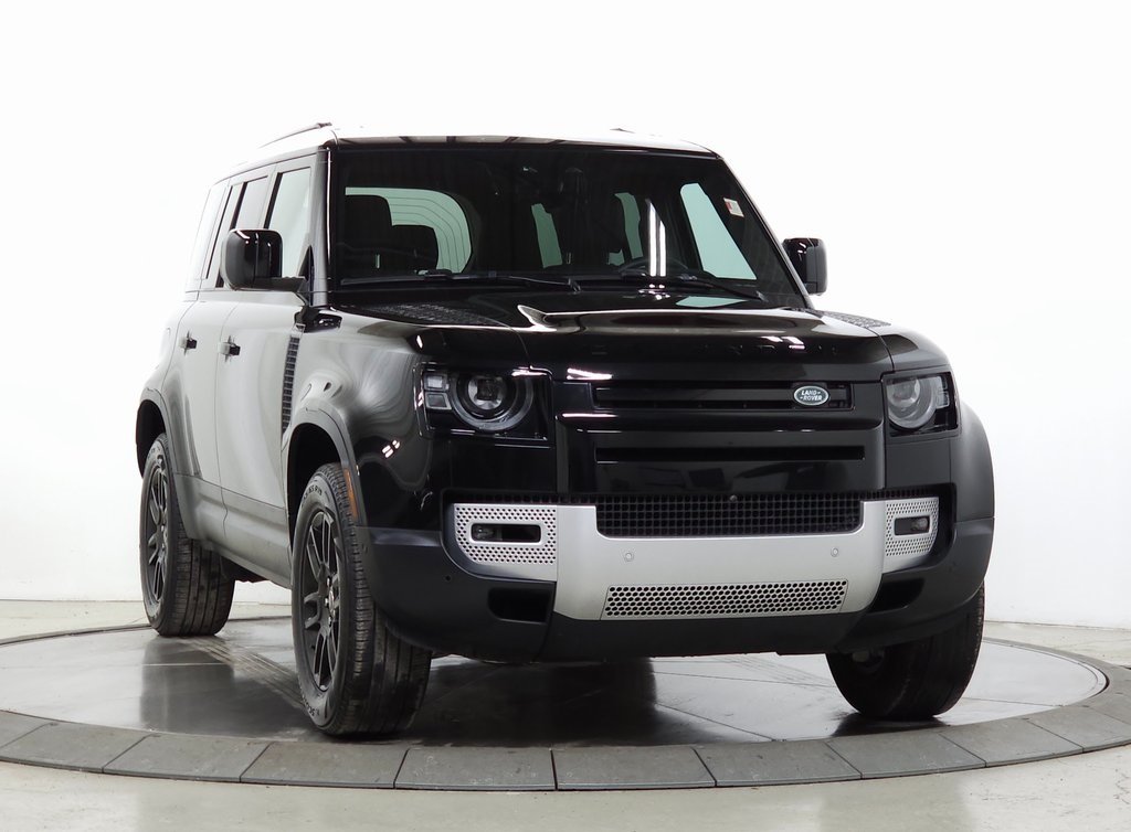 2025 LAND ROVER DEFENDER - Image 8