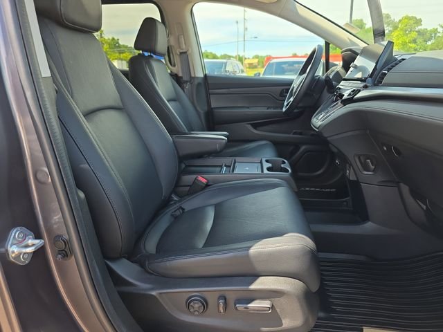 2025 Honda Odyssey EX-L - Photo 16