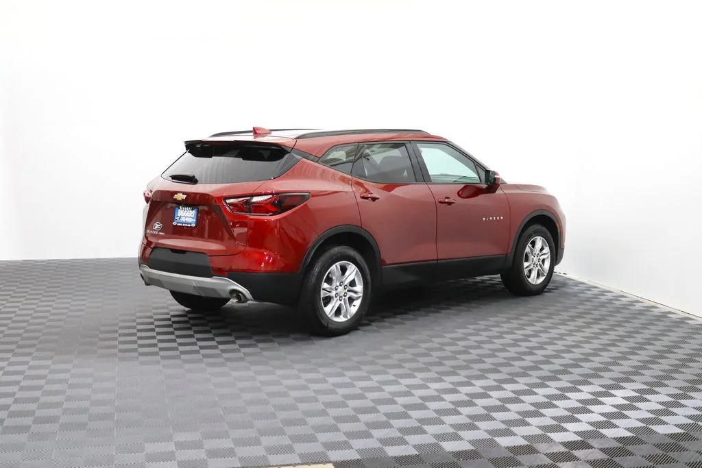Used 2021 CHERRY RED TINTCOAT Chevrolet LT image 7