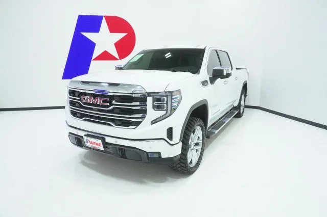 Used 2024 INTERSTELLAR WHITE GMC SLT image 1