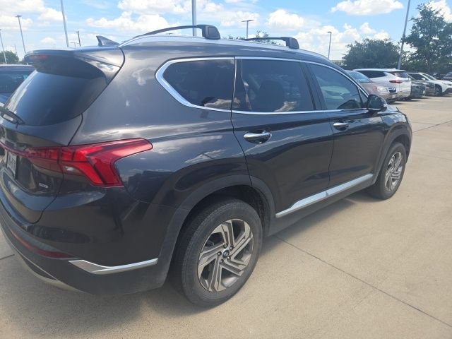Used 2023  Hyundai SEL image 3