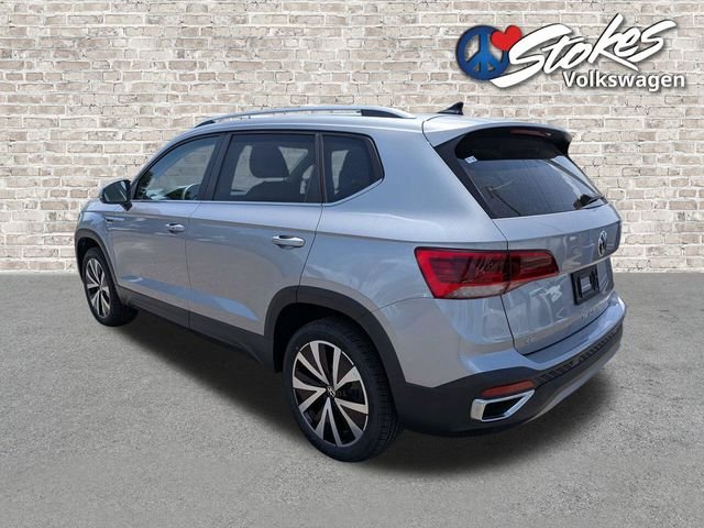 Used 2023 Silver Volkswagen 1.5T SE image 6