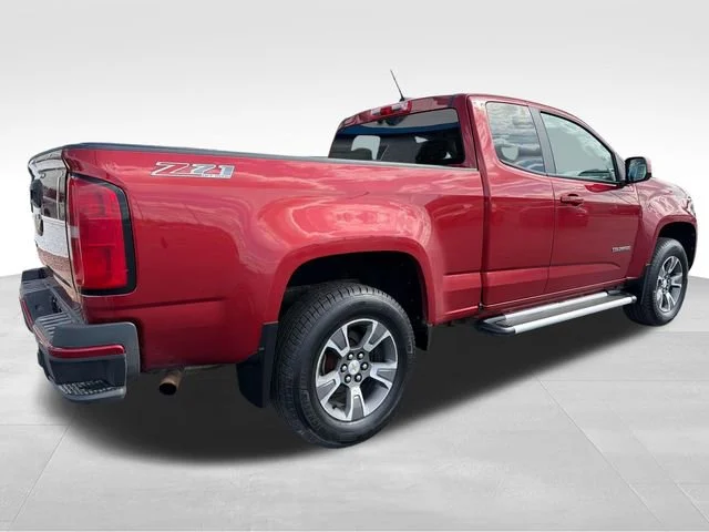 Used 2015 RED ROCK METALLIC Chevrolet 4WD Z71 image 7