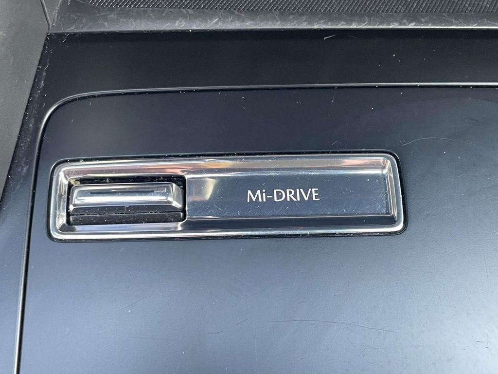 Used 2024 Black Mazda 3.3 Turbo Select image 30