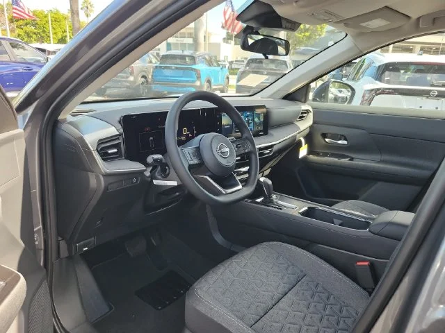 New 2027 Gun Metallic Nissan SV image 11