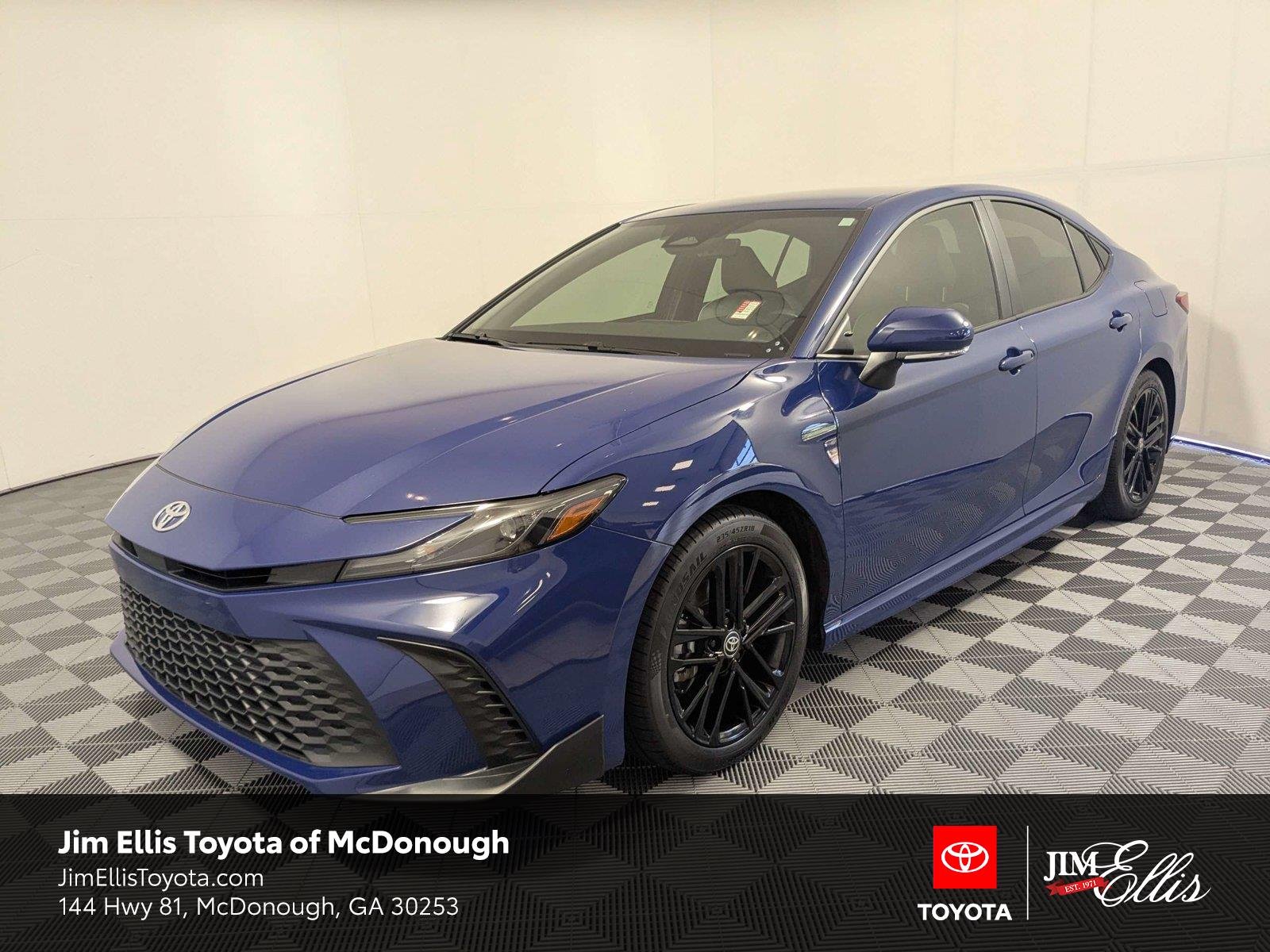 Used 2025 Reservoir Blue Toyota SE image 1