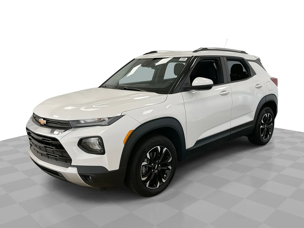 Used 2023 Summit White Chevrolet LT image 1