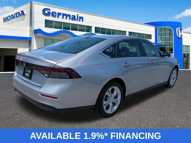 2025 Honda Accord LX - Photo 5