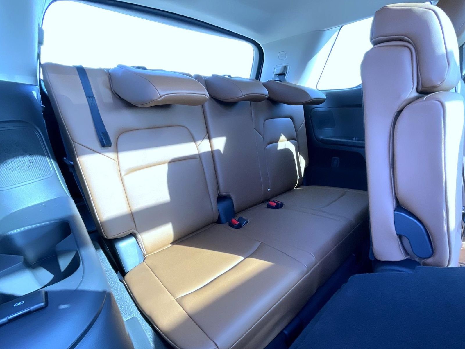New 2026 White Nissan Platinum image 21