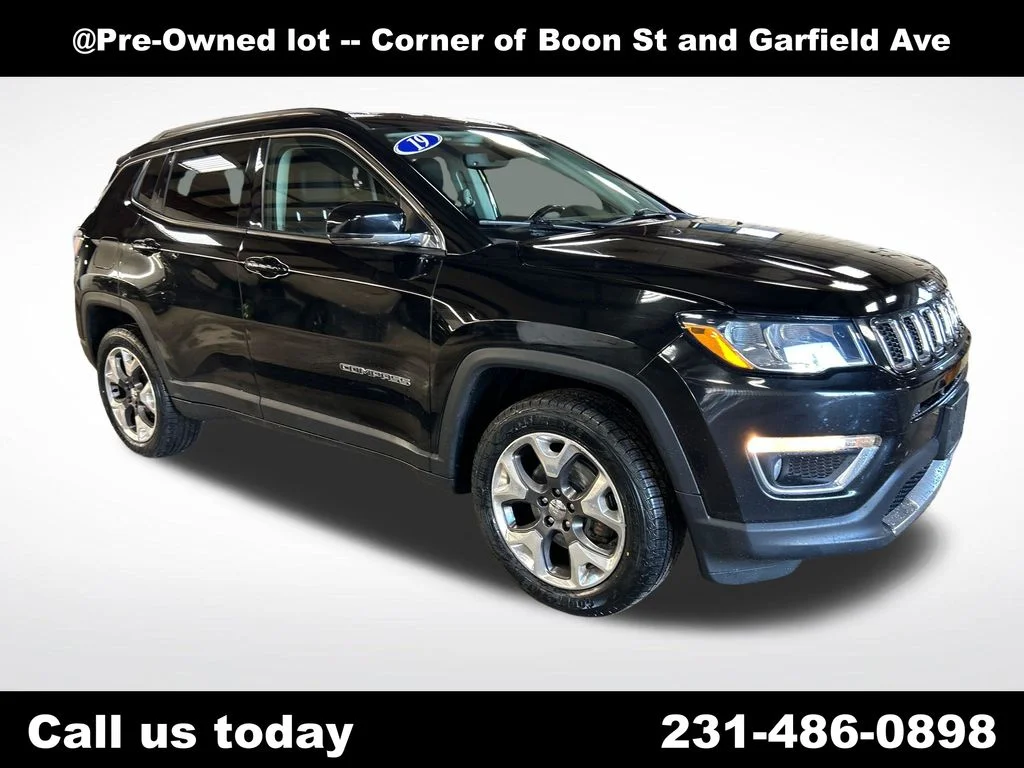 Used 2019 Black Jeep Limited image 7
