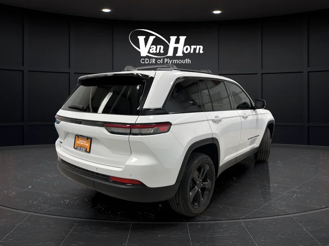Used 2025 Bright White Clearcoat Jeep Altitude image 3