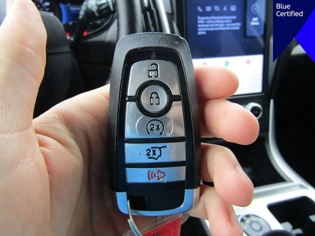 Certified Used 2024 Agate Black Metallic Ford SEL image 43