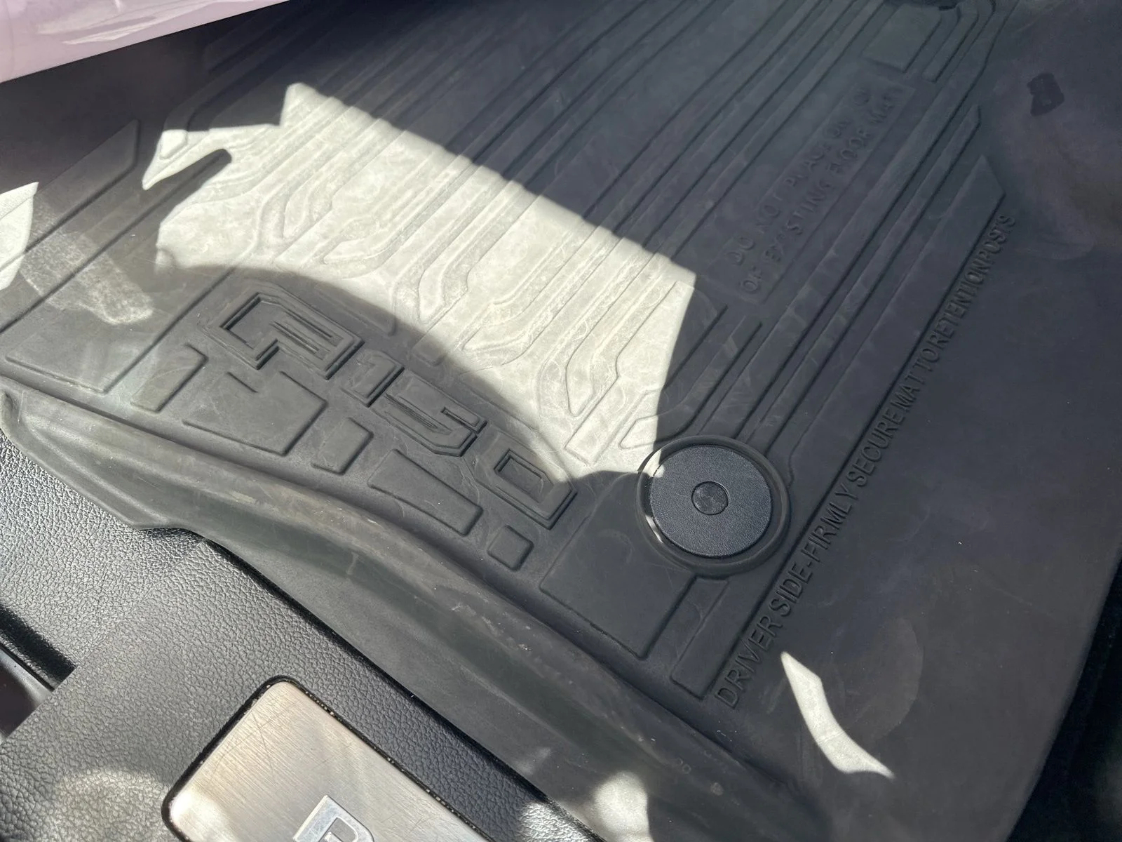 Used 2020 Black Ford Platinum image 25