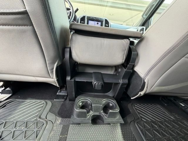 Used 2019 Oxford White Ford XLT image 18