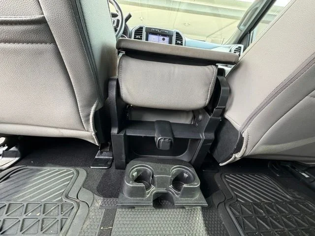Used 2019 White Ford XLT image 18