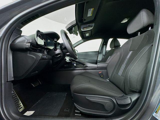 2025 Hyundai Elantra Blue - Photo 33