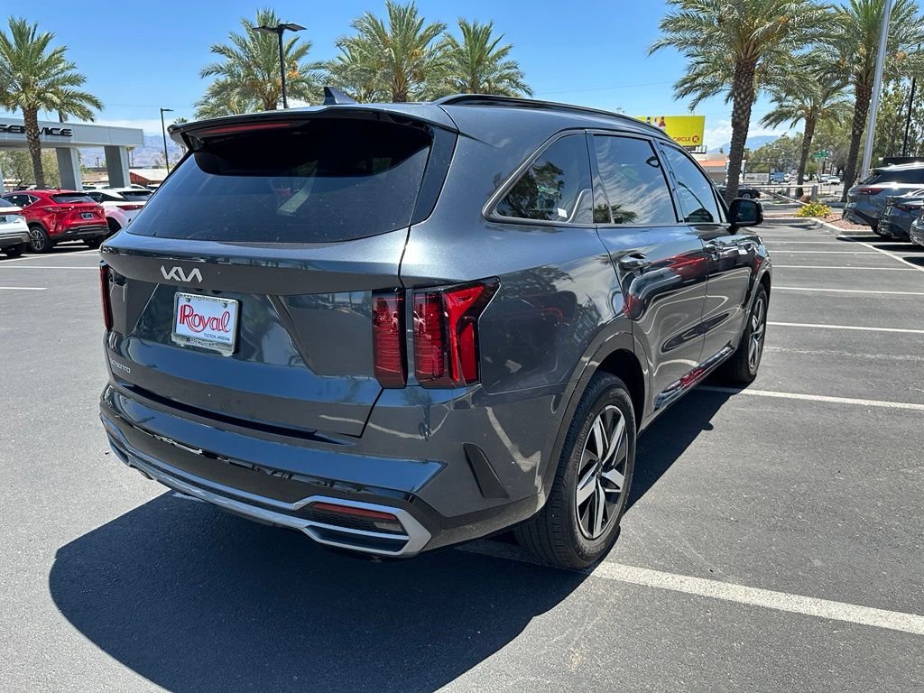 Used 2023 Gray Kia S image 32