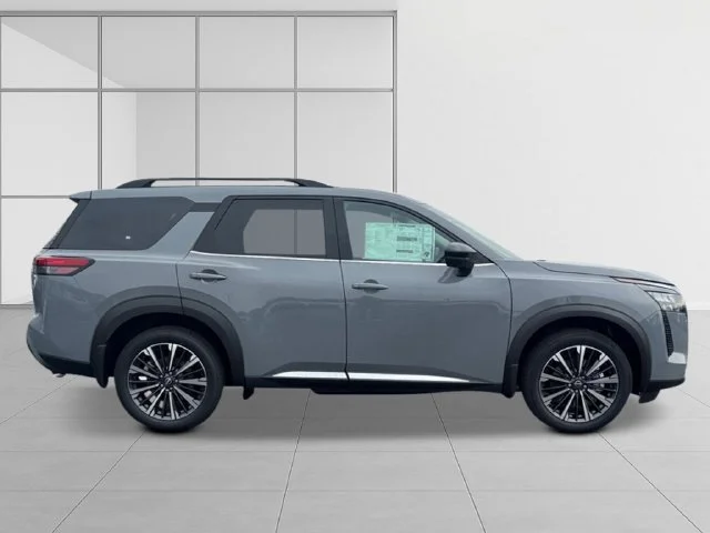 New 2026 Boulder Gray Pearl Nissan Platinum image 7