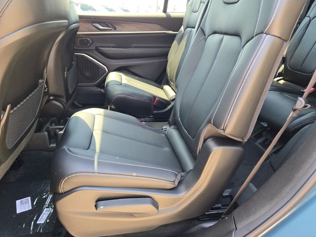 New 2026 Steel Blue Jeep Limited image 19