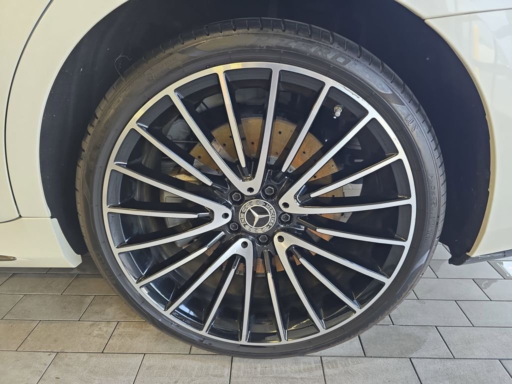Certified Used 2023 White Mercedes-Benz S 580 image 38