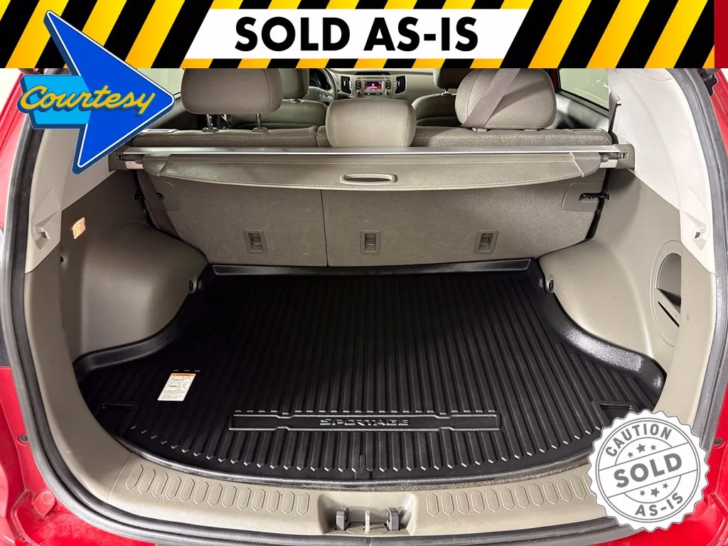 Used 2013 Red Kia LX image 34