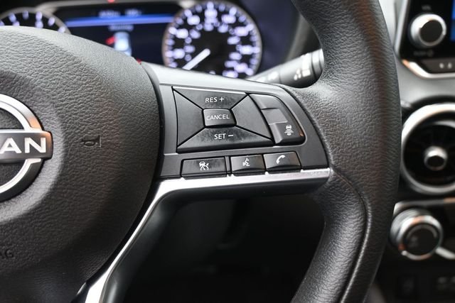Used 2024 Blue Nissan SV image 6