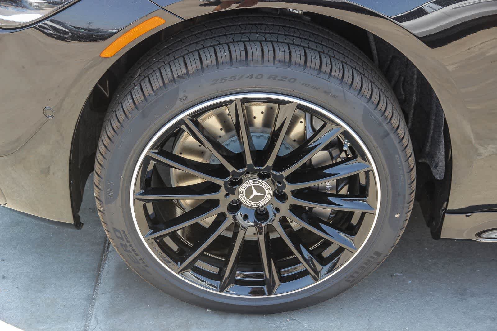 New 2026 Obsidian Black Metallic Mercedes-Benz S 580 image 10