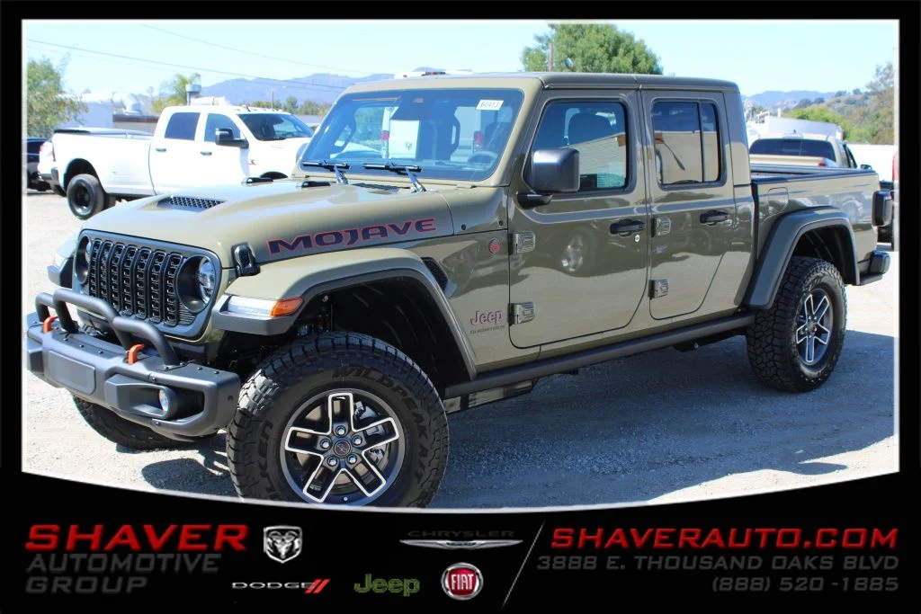 2026 Jeep Gladiator Mojave Auto's photo