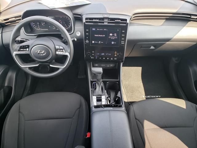 Used 2024 Silver Hyundai SEL image 13