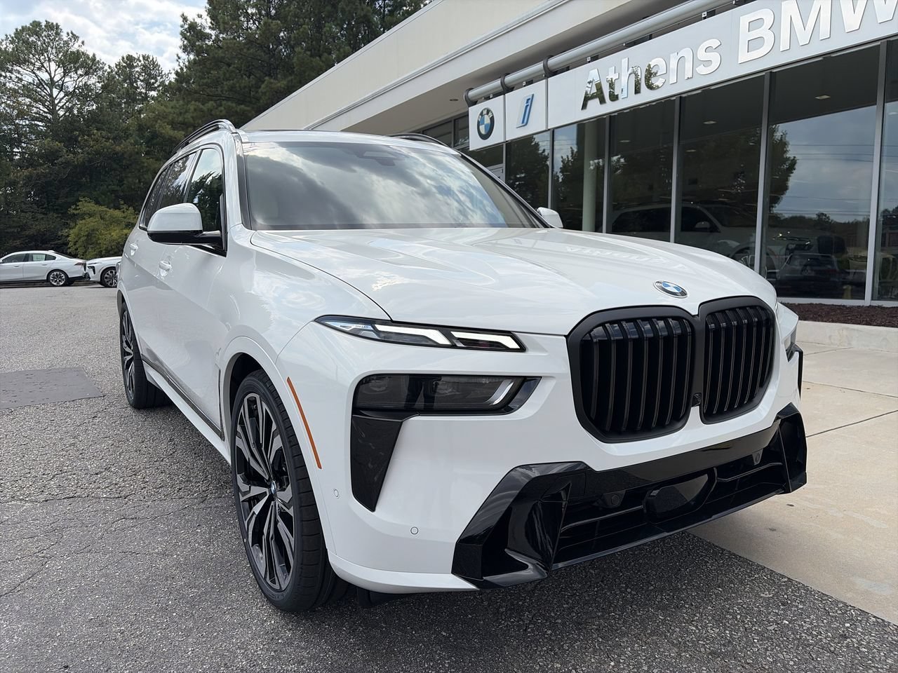 2027 BMW X7