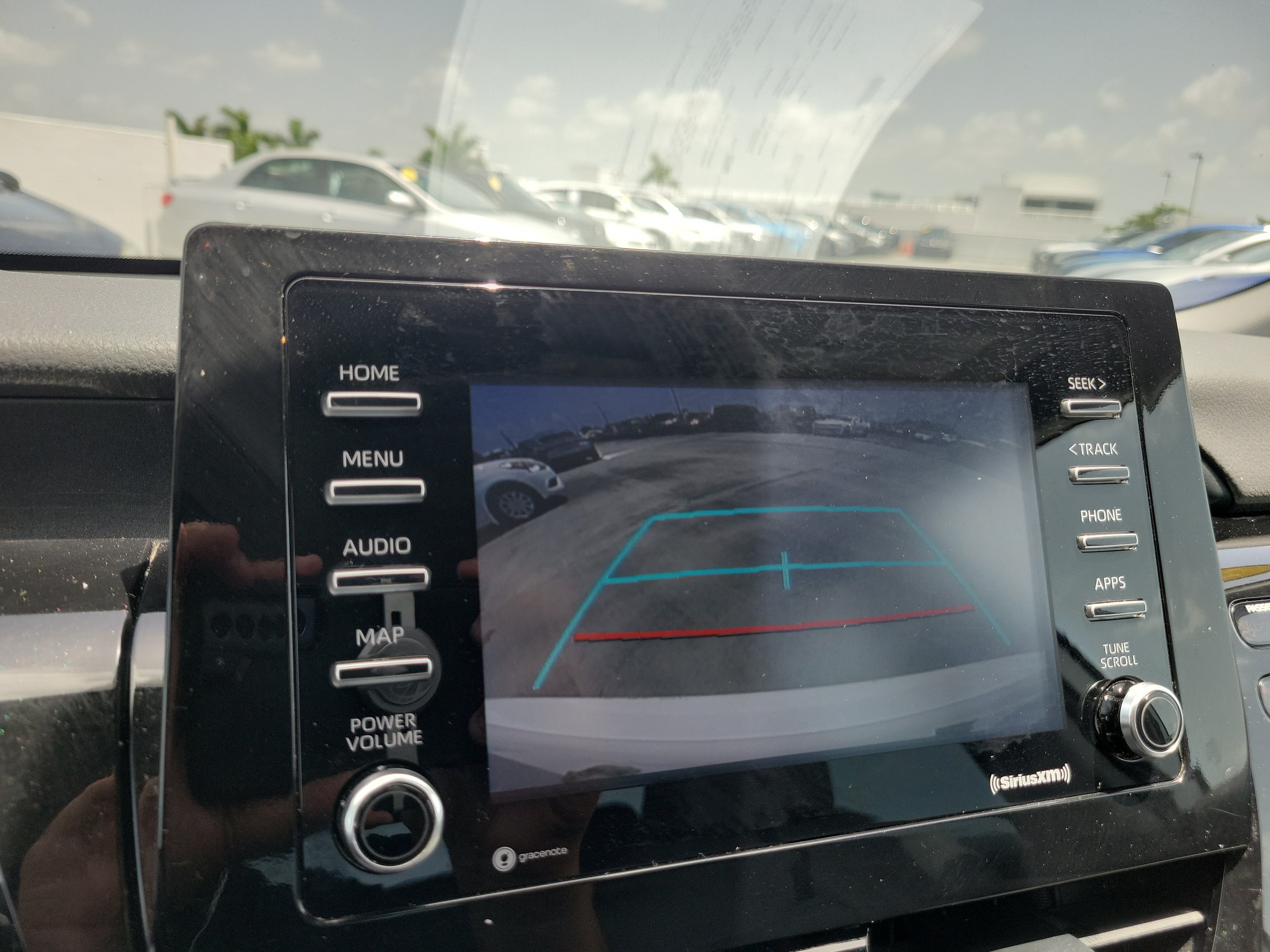Used 2023 Ice Toyota SE image 27
