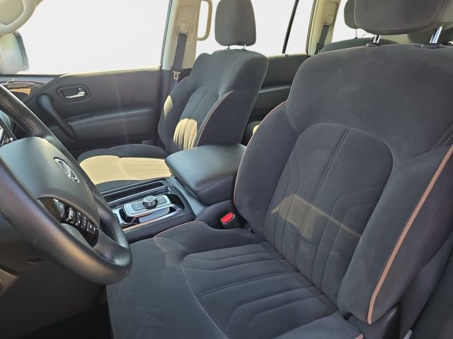 Used 2023 Gray Nissan S image 18