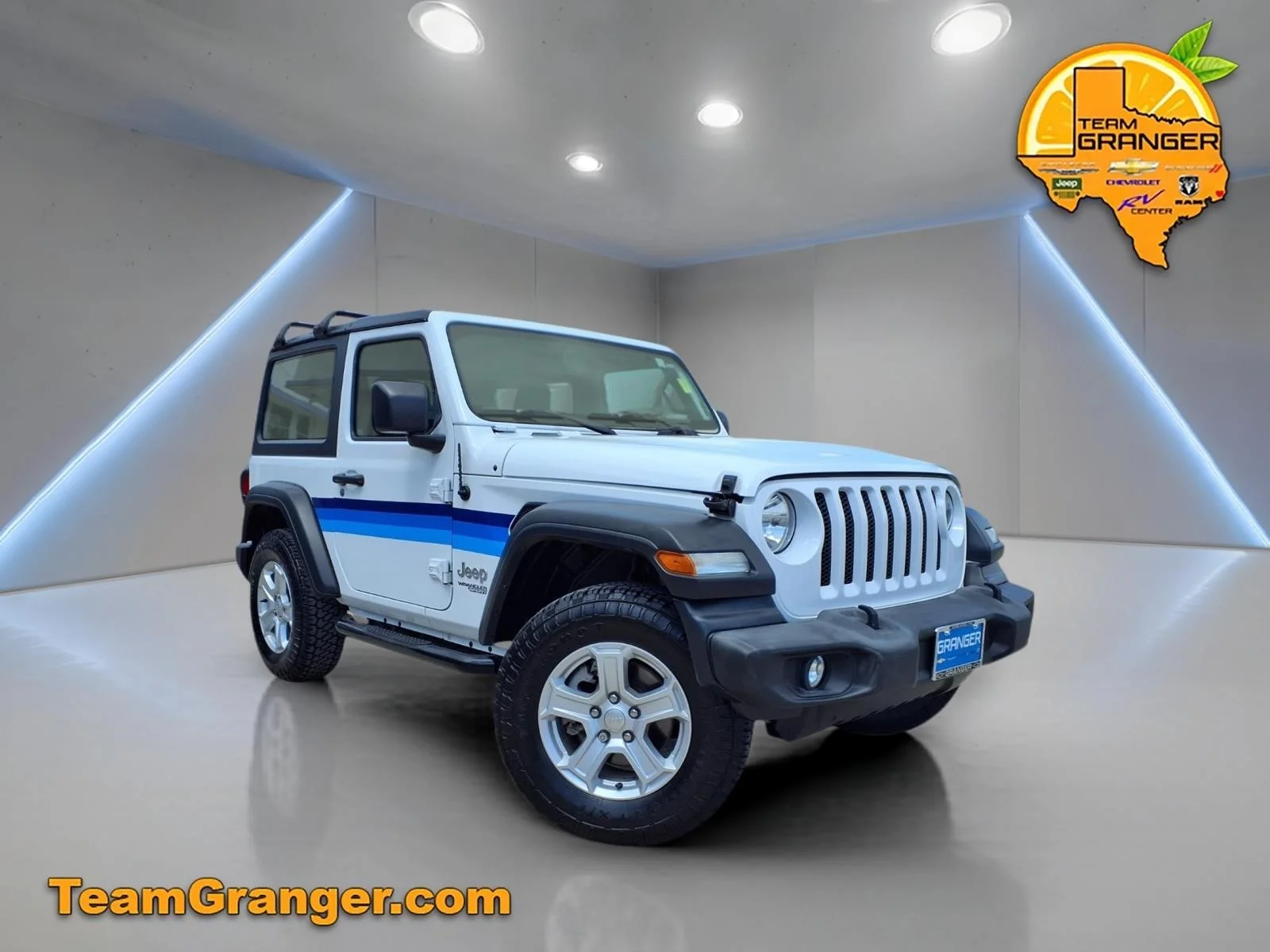 2020 Jeep Wrangler Sport S's photo