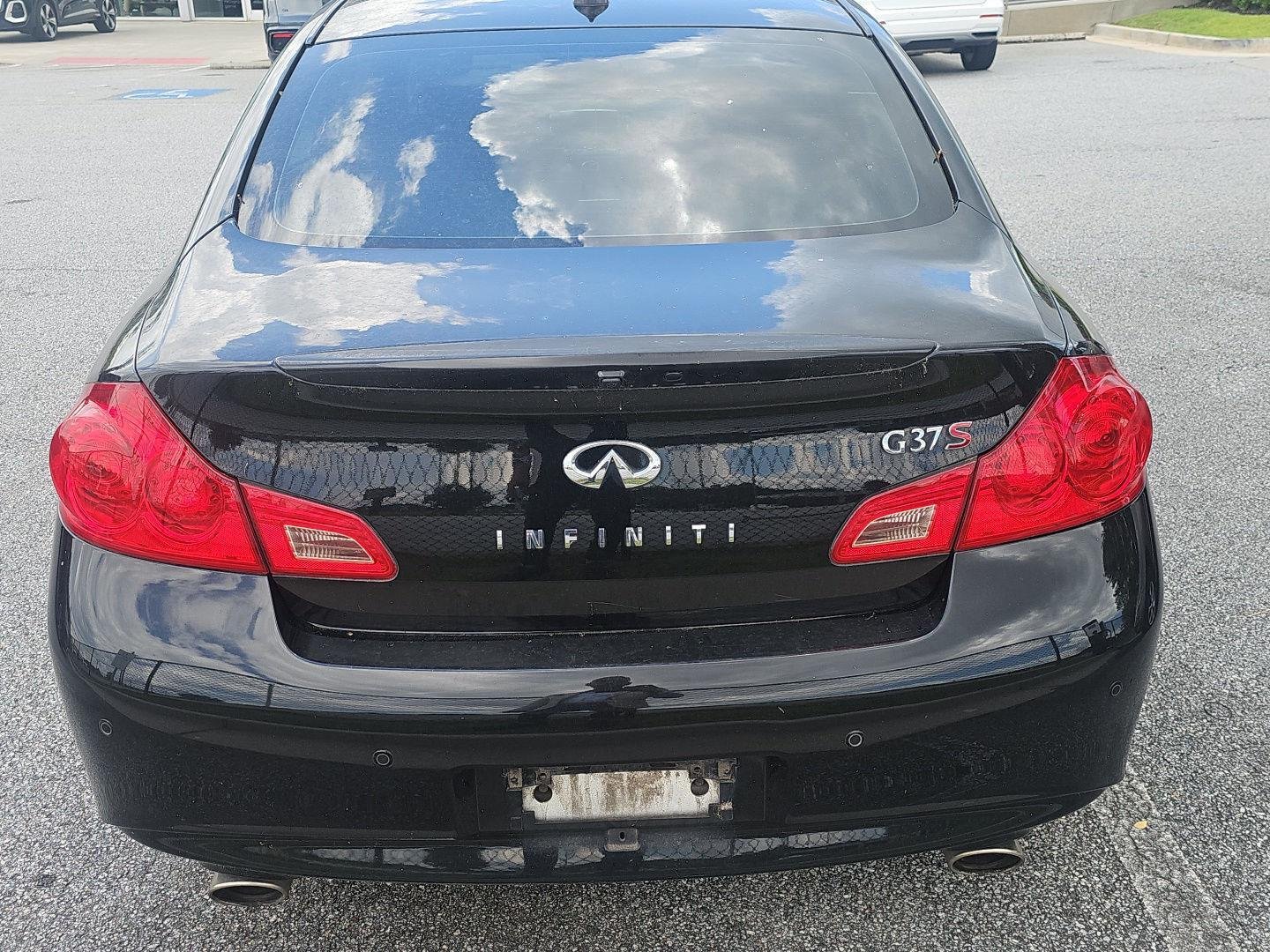 Used 2012 Black Obsidian INFINITI Journey image 8
