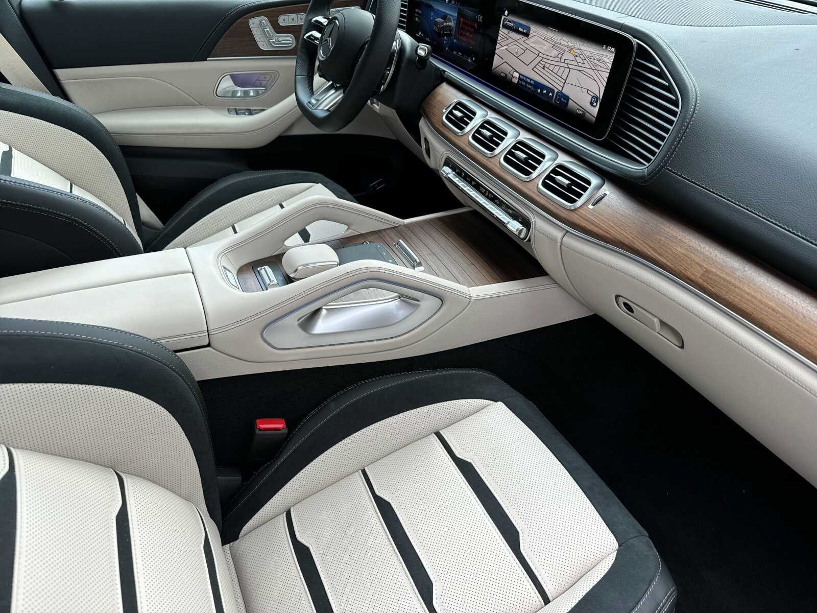 2026 Mercedes-Benz GLE AMG GLE 53 - Photo 16