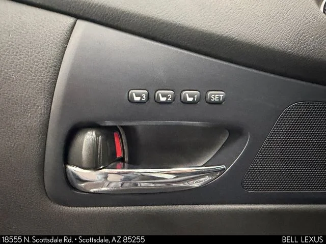 Used 2015 White Lexus 350 F Sport image 14